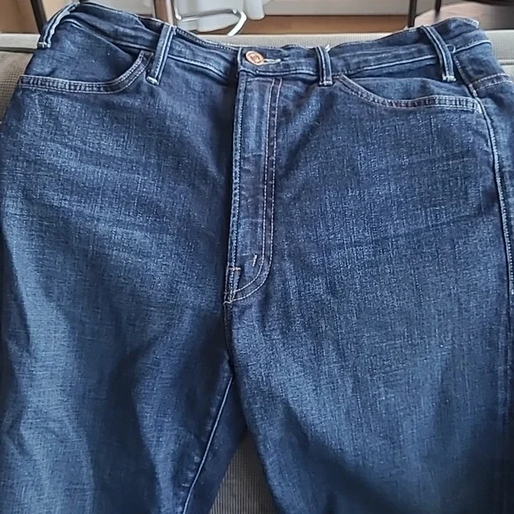 Mother Jeans The Looker Frayed Ends Ankle Cut Size 30 - Picture 2 of 11